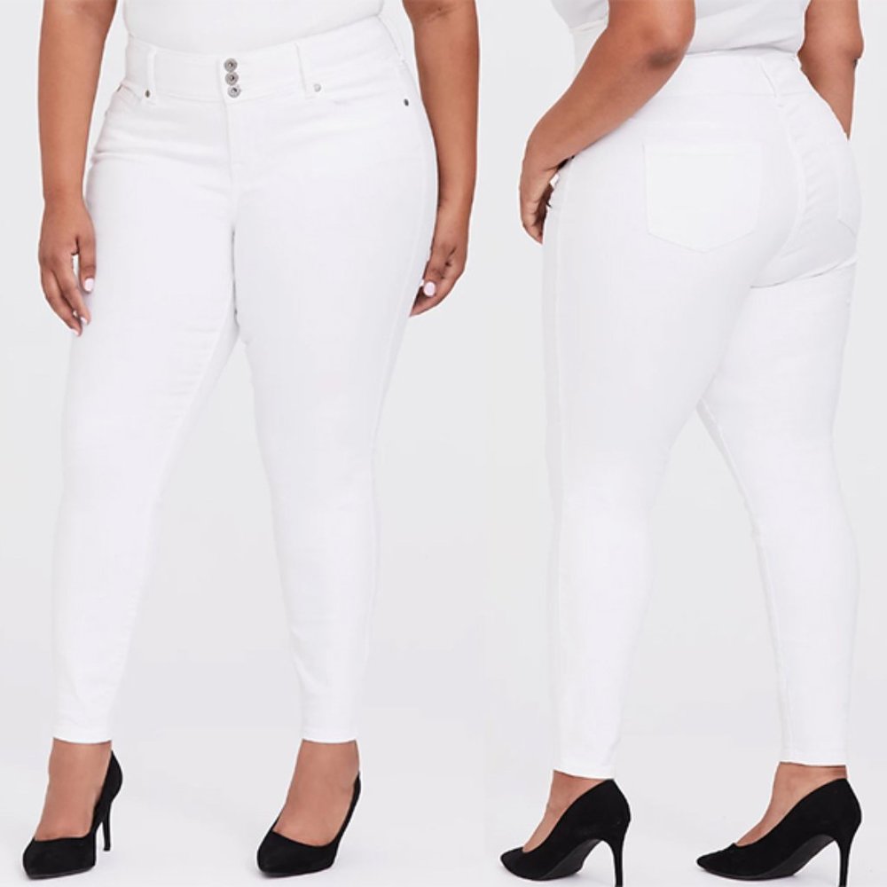NEW Torrid Super Stretch White Jegging Jeans 18